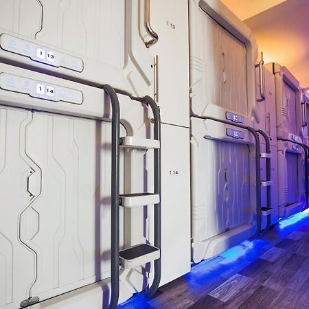 The Capsule Hotel 콜롬보 외부 사진
